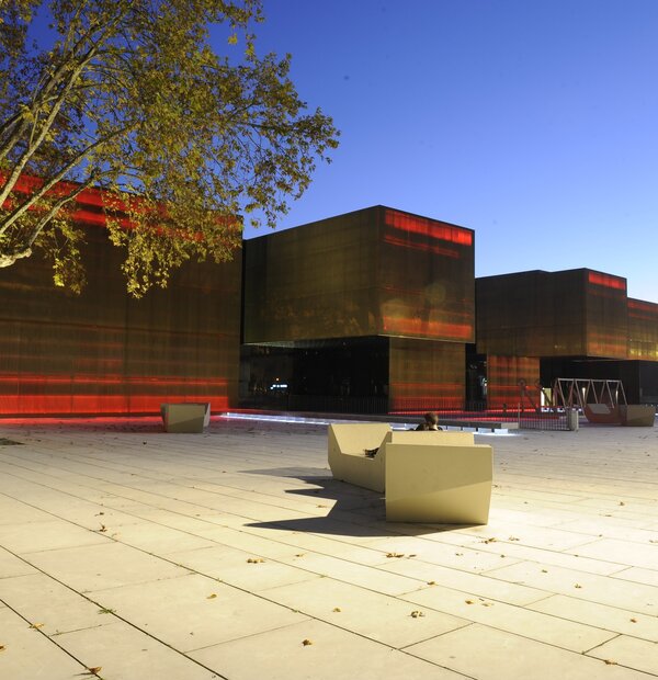 exterior_pac