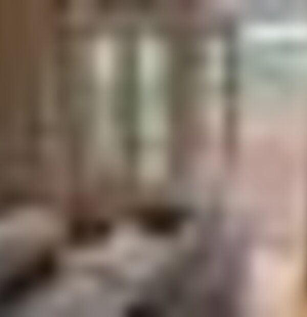 tiny_thumb_214276484