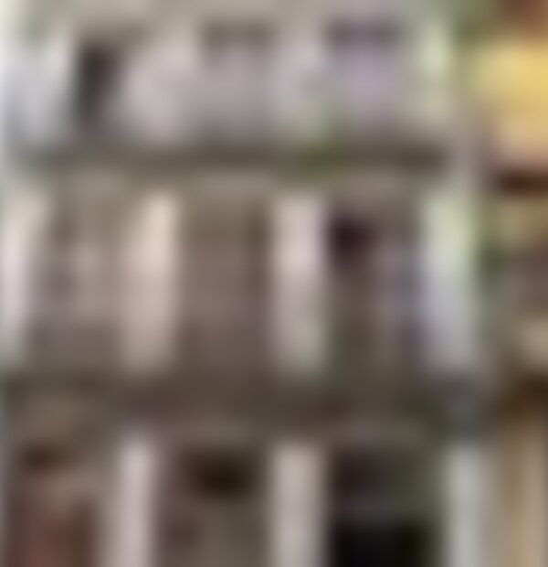 tiny_thumb_5