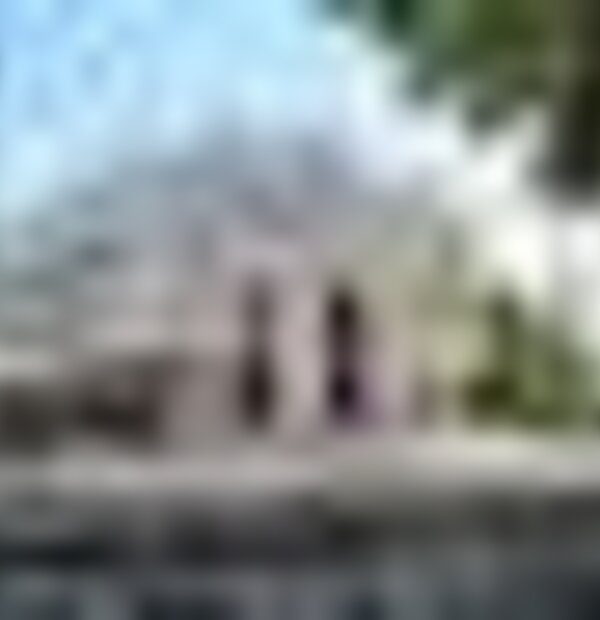 tiny_thumb_257829554