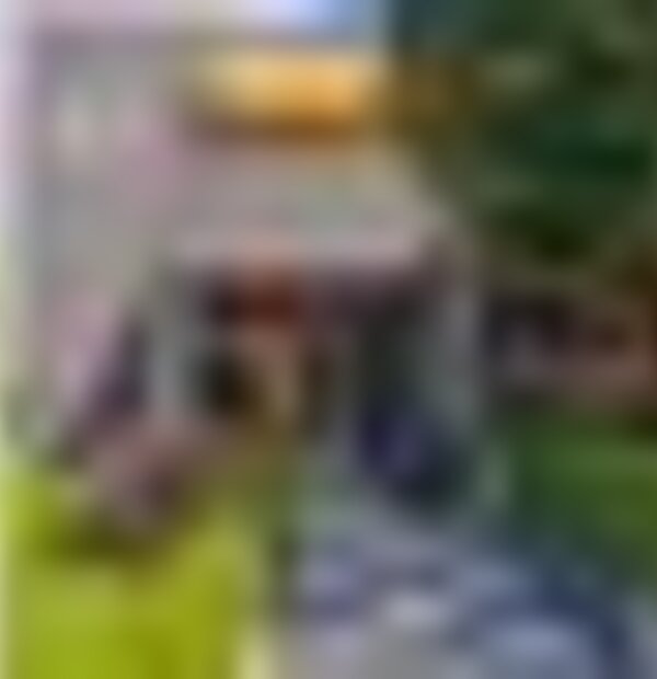 tiny_thumb_front
