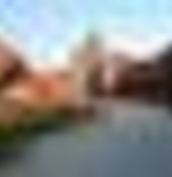 tiny_thumb_5744651
