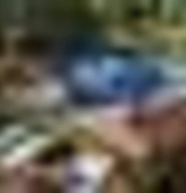 tiny_thumb_158100223