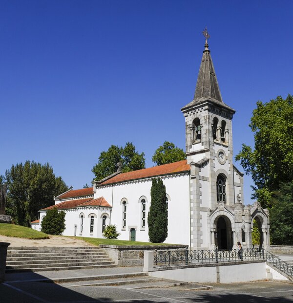igreja_e_ara_de_trajano__