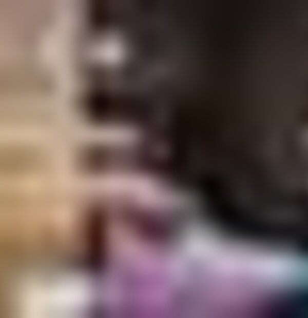 tiny_thumb_411428812