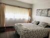 thumb_191560419